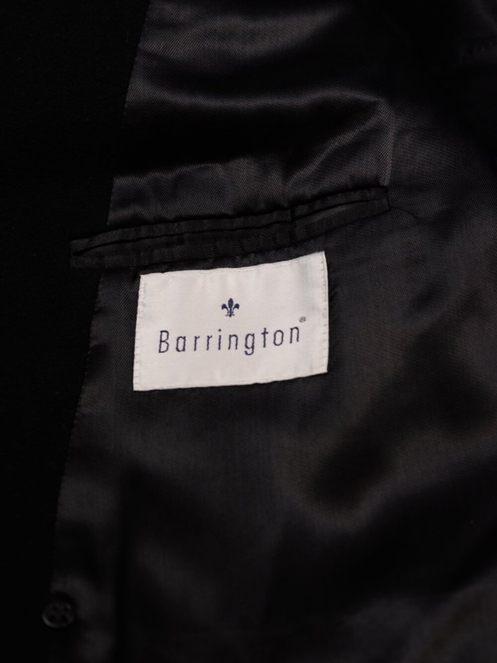 Barrington Wool & Cashmere Double-Breasted 3/4-Length Overcoat Black 48R - Picture 4 of 5